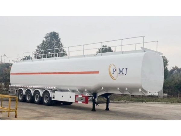 4 axles 80CBM fuel tank semi trailers for Tanzanie