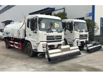 Camion de nettoyage Dongfeng Tianjin 15000L