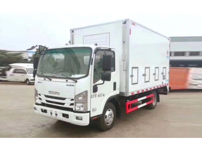 ISUZU poultry and fowl  transport vehicle