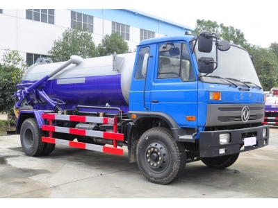 8 tons vacuum sewage suction truck for sale