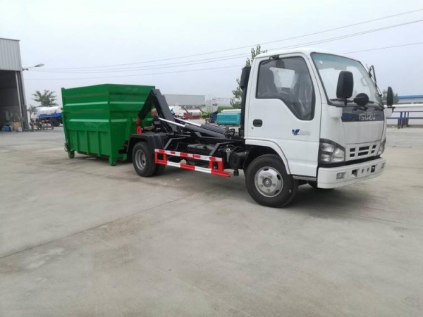 ISUZU 5-8T hook arm garbage truck for sale