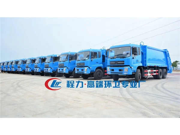 The first batches of garbage trucks export to Cambodia