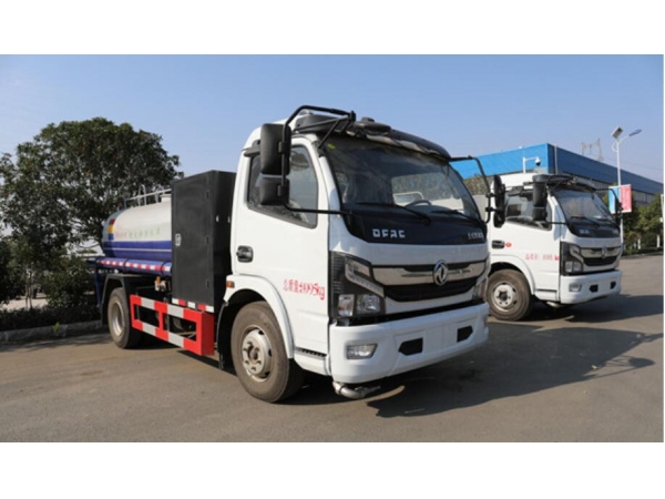 What are the tips for using new energy electric sanitation vehicles?