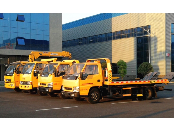 what are the advantages of the flat wrecker?