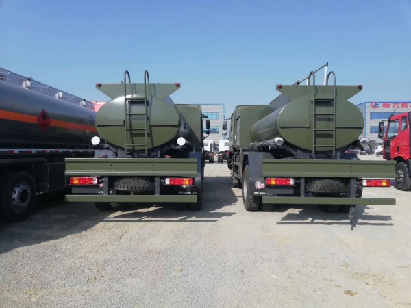 HOWO aircraft fuelers customized for export