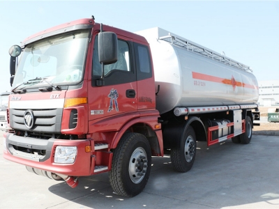 FOTON 18000L 3 axles petrol and diesel tank truck